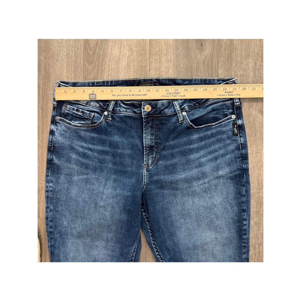 Silver Jeans Co Suki Capri Women's Size 22 x 22½ - Picture 6 of 9